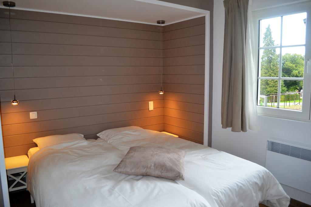 Sous Le Saule Holiday Home Heyd 部屋 写真